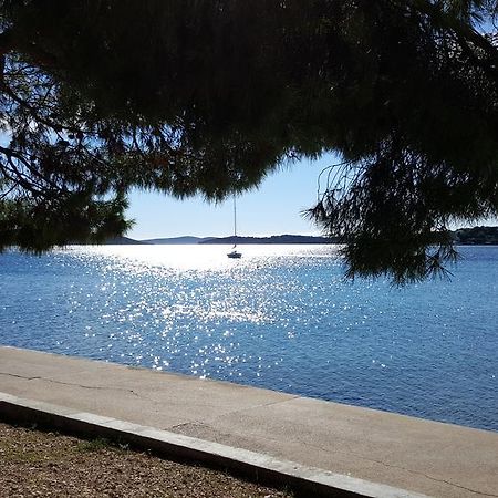 Apartmani Ana Juricev Vodice Exteriör bild